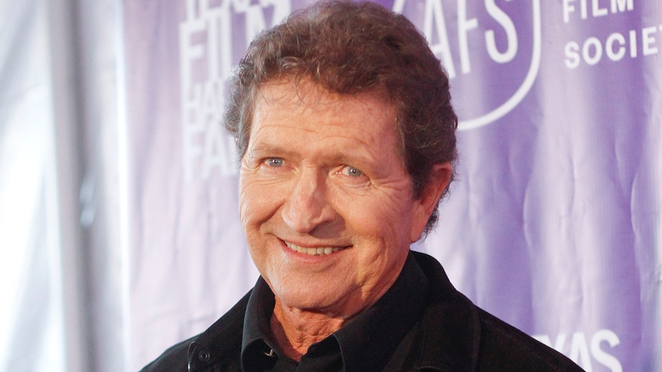 Mac davis