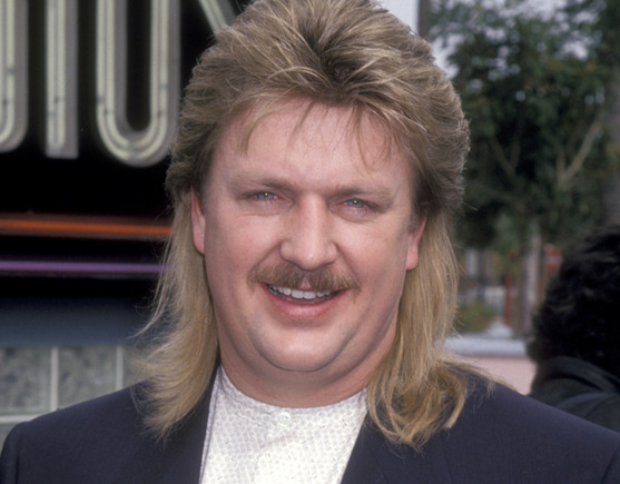 Os artistas que faleceram no ano de 2020 e você não sabia! Artistas que morreram em 2020 - joe diffie