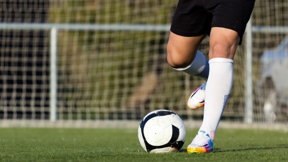 O que significa sonhar com famoso? Entenda cada significado! Sonhar com jogador de futebol, o que significa